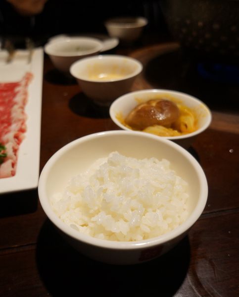 鼎王麻辣鍋(光復店):鼎王麻辣鍋-光復店 ♥ 鴛鴦鍋 ♥ 帝王蟹海鮮拼盤好彭派 ♥松山美食 鼎王麻辣鍋(光復店):鼎王麻辣鍋-光復店 ♥ 鴛鴦鍋 ♥ 帝王蟹海鮮拼盤好彭派 ♥松山美食