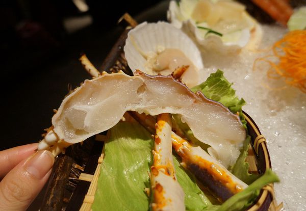 鼎王麻辣鍋(光復店):鼎王麻辣鍋-光復店 ♥ 鴛鴦鍋 ♥ 帝王蟹海鮮拼盤好彭派 ♥松山美食 鼎王麻辣鍋(光復店):鼎王麻辣鍋-光復店 ♥ 鴛鴦鍋 ♥ 帝王蟹海鮮拼盤好彭派 ♥松山美食