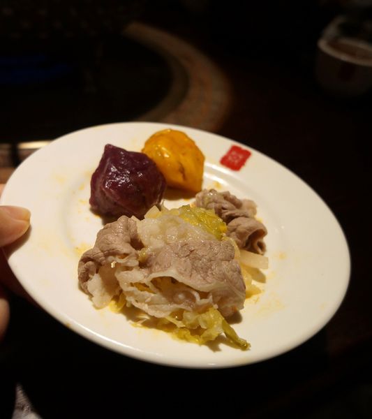 鼎王麻辣鍋(光復店):鼎王麻辣鍋-光復店 ♥ 鴛鴦鍋 ♥ 帝王蟹海鮮拼盤好彭派 ♥松山美食 鼎王麻辣鍋(光復店):鼎王麻辣鍋-光復店 ♥ 鴛鴦鍋 ♥ 帝王蟹海鮮拼盤好彭派 ♥松山美食