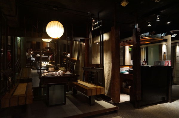 鼎王麻辣鍋(光復店):鼎王麻辣鍋-光復店 ♥ 鴛鴦鍋 ♥ 帝王蟹海鮮拼盤好彭派 ♥松山美食 鼎王麻辣鍋(光復店):鼎王麻辣鍋-光復店 ♥ 鴛鴦鍋 ♥ 帝王蟹海鮮拼盤好彭派 ♥松山美食