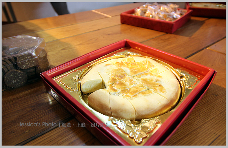 雲林北港●日興堂喜餅舖●振興戲院/紫米麻糬餅/紅豆大餅很推薦