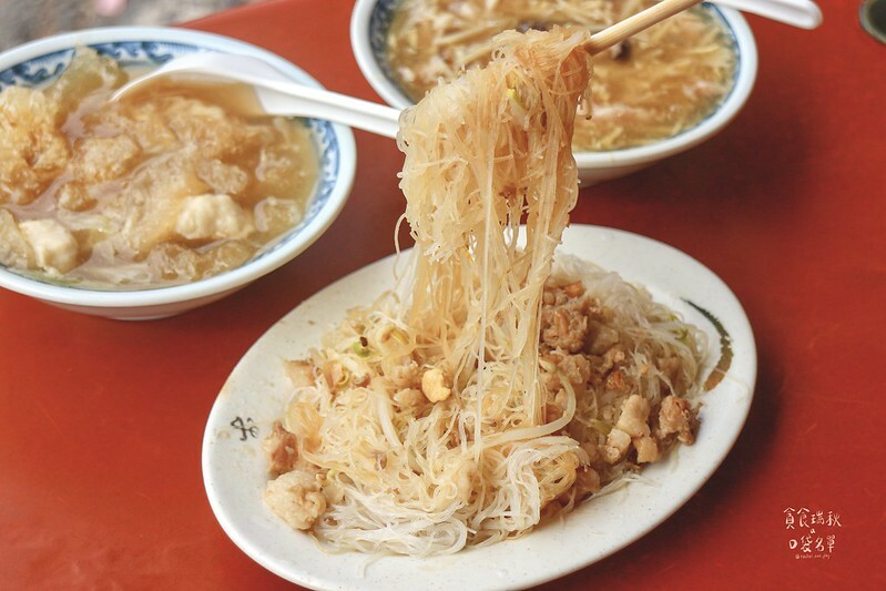 雲林北港｜以假亂真！朝天宮旁在地特有小吃美食，只有北港吃得到！｜廟邊煌明假魚肚