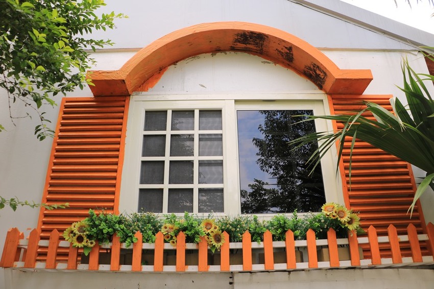 雲林古坑。56號藍色公路咖啡，夢幻地中海風格、華山夜景 x 古坑景觀餐廳