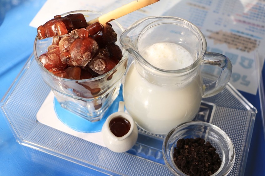 雲林古坑。56號藍色公路咖啡，夢幻地中海風格、華山夜景 x 古坑景觀餐廳