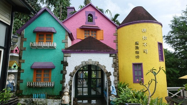 啡你不可庭園咖啡:雲林古坑~啡你不可庭園咖啡~華山景觀餐廳~眺望山色美景~遠離塵囂放鬆心情的好地方~ 啡你不可庭園咖啡:雲林古坑~啡你不可庭園咖啡~華山景觀餐廳~眺望山色美景~遠離塵囂放鬆心情的好地方~