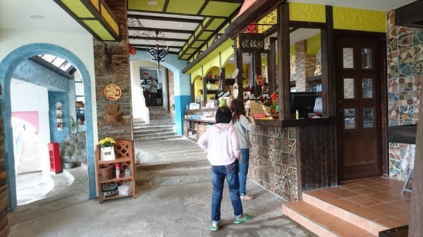 啡你不可庭園咖啡:雲林古坑~啡你不可庭園咖啡~華山景觀餐廳~眺望山色美景~遠離塵囂放鬆心情的好地方~ 啡你不可庭園咖啡:雲林古坑~啡你不可庭園咖啡~華山景觀餐廳~眺望山色美景~遠離塵囂放鬆心情的好地方~