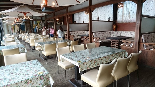 啡你不可庭園咖啡:雲林古坑~啡你不可庭園咖啡~華山景觀餐廳~眺望山色美景~遠離塵囂放鬆心情的好地方~ 啡你不可庭園咖啡:雲林古坑~啡你不可庭園咖啡~華山景觀餐廳~眺望山色美景~遠離塵囂放鬆心情的好地方~