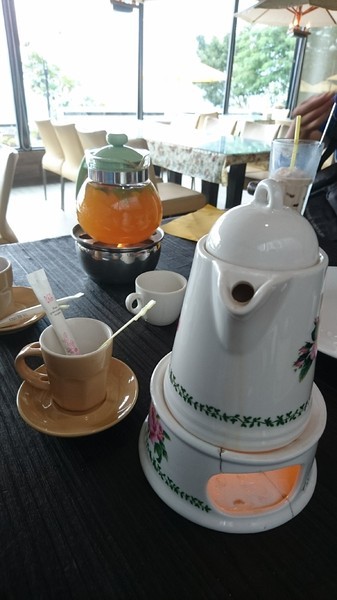 啡你不可庭園咖啡:雲林古坑~啡你不可庭園咖啡~華山景觀餐廳~眺望山色美景~遠離塵囂放鬆心情的好地方~ 啡你不可庭園咖啡:雲林古坑~啡你不可庭園咖啡~華山景觀餐廳~眺望山色美景~遠離塵囂放鬆心情的好地方~