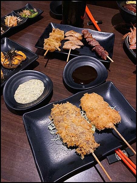 【台中精誠商圈美食/台中西區餐廳推薦】【御三家備長炭串料理】