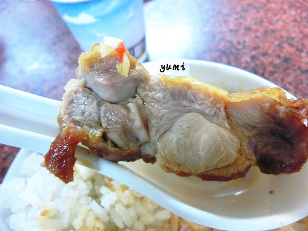 雲食泰風:【台中食記】cp值爆表! 雲南美食 泰國風味@雲食泰風 雲食泰風:【台中食記】cp值爆表! 雲南美食 泰國風味@雲食泰風