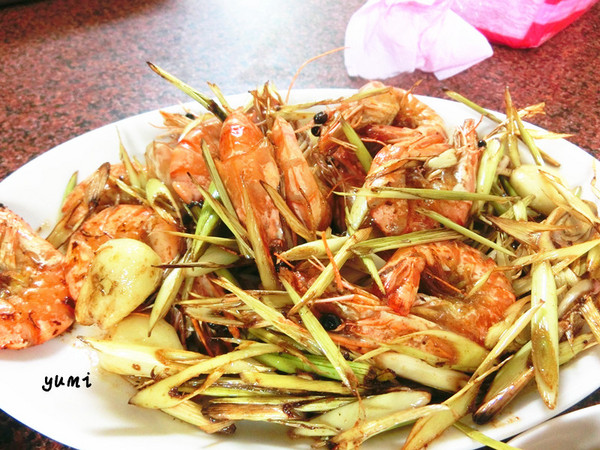 雲食泰風:【台中食記】cp值爆表! 雲南美食 泰國風味@雲食泰風 雲食泰風:【台中食記】cp值爆表! 雲南美食 泰國風味@雲食泰風