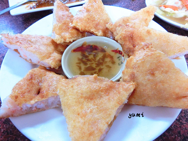 雲食泰風:【台中食記】cp值爆表! 雲南美食 泰國風味@雲食泰風 雲食泰風:【台中食記】cp值爆表! 雲南美食 泰國風味@雲食泰風