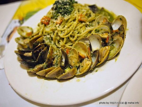 安徒生童話鄉村廚：【食記】台中Andersen Restaurant 安徒生童話鄉村廚@西區美術館 : 口味可接受,環境溫馨舒適,適合團體聚餐!