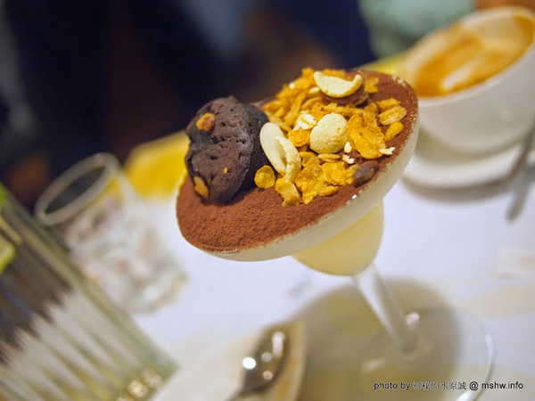 安徒生童話鄉村廚：【食記】台中Andersen Restaurant 安徒生童話鄉村廚@西區美術館 : 口味可接受,環境溫馨舒適,適合團體聚餐!