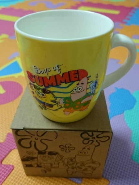 夢時代：高雄夢時代~海綿寶寶FUN暑假~鳳梨屋.蟹堡王球池.跳跳水母田.泡芙阿姨駕訓班~真是太好玩了~