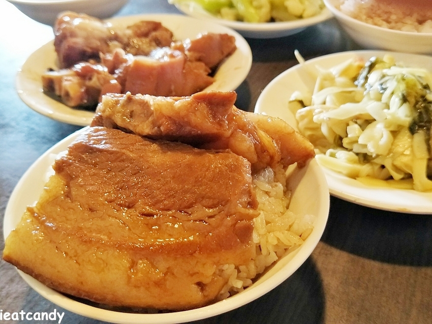 溪湖美食_溪湖阿讚豬腳爌肉飯│入口即化超人氣豬腳爌肉飯，許多人喜愛的美食~ - 愛伊特candy的分享樂園