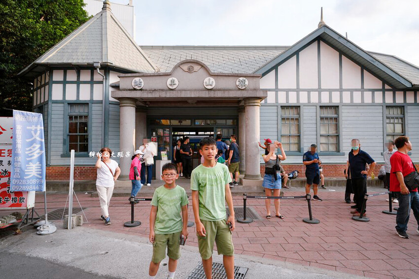 旗山老街美食指南,旗山紅糟肉、三哥臭豆腐、楊桃杏仁露、吳厝傳 旗山老街美食指南,旗山紅糟肉、三哥臭豆腐、楊桃杏仁露、吳厝傳