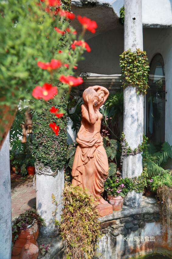 田尾綠海咖啡館︱彰化田尾公路花園白色地中海建築.品嚐咖啡、下午茶輕食～歐式庭園隨手拍都好看！