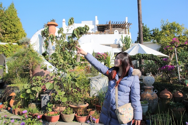 綠海咖啡館：【彰化田尾景點】綠海咖啡館~歐式的異國情調，白色希臘城堡，婚紗美拍聖地