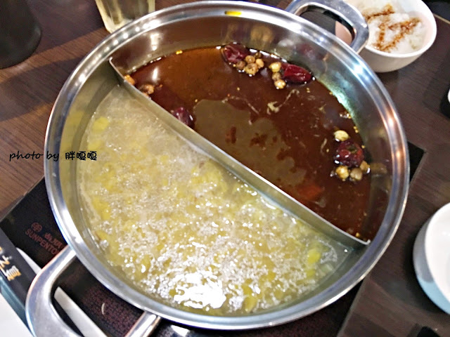 【彰化 市區】大仲馬之宴-頂級鴛鴦鍋吃到飽🍲🍲🍲肉品現切口感好、環境舒適、服務極佳、甜點超多選擇🍰,光是冰淇淋就有4家品牌欸🍨整體真的有超過其價位的火鍋吃到飽,秋冬之際就要吃鍋啊!!