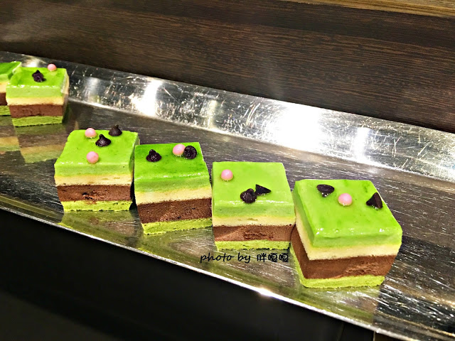 【彰化 市區】大仲馬之宴-頂級鴛鴦鍋吃到飽🍲🍲🍲肉品現切口感好、環境舒適、服務極佳、甜點超多選擇🍰,光是冰淇淋就有4家品牌欸🍨整體真的有超過其價位的火鍋吃到飽,秋冬之際就要吃鍋啊!!