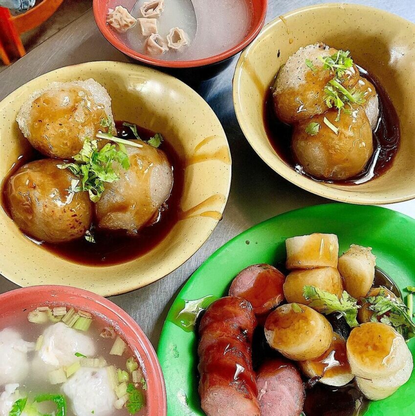 屏東縣屏東市【2024屏東美食推薦】精選屏東必吃美食餐廳《在地特色小吃、早午餐、咖啡廳下午茶、異國料理》