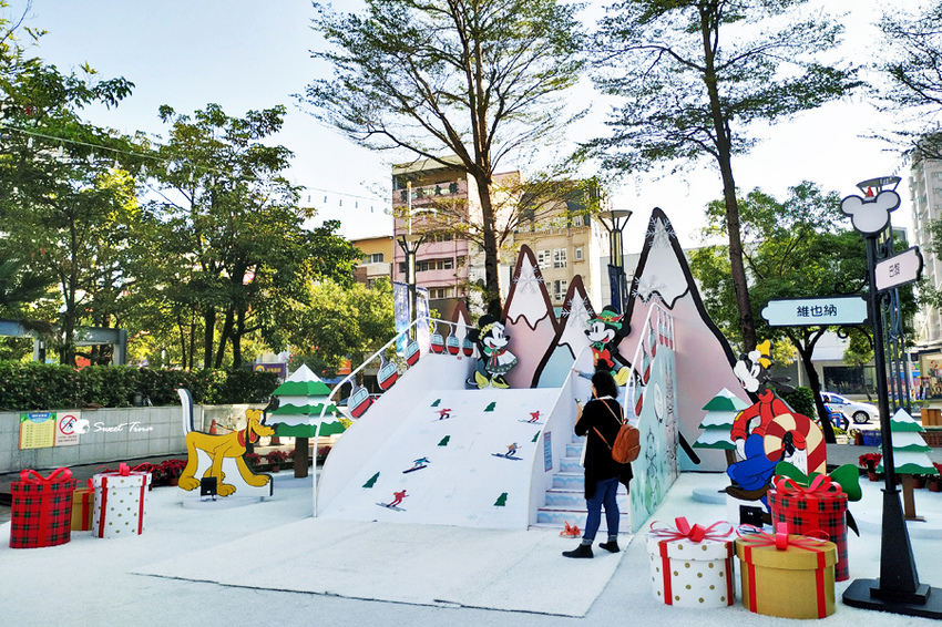 遇見米奇與好朋友