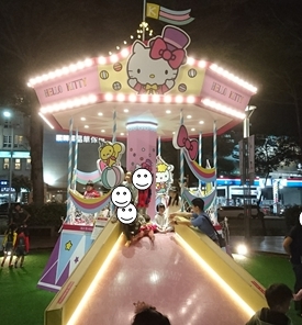 漢神巨蛋購物廣場：高雄漢神巨蛋~粉紅可愛教主Kitty正式登場~各式各樣粉嫩場景~太夢幻太甜蜜太好拍啦~