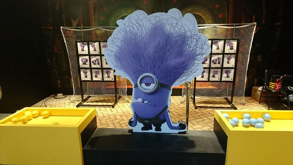 漢神巨蛋百貨(Great egg)：高雄漢神巨蛋~黃色風暴來襲~超萌小小兵入侵高雄~可愛場景讓你拍到不要不要呦~