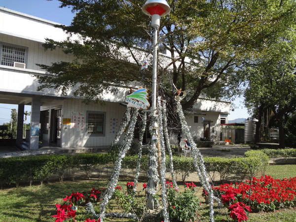 鹿野高台：1020119[官本金文愛台灣]鹿野高台美麗的大高原就算沒有熱氣球加持依然綠意盎然