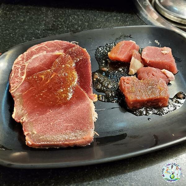 台北西門町燒肉吃到飽推薦,熊一燒肉海陸饗宴,聚餐約會好去處