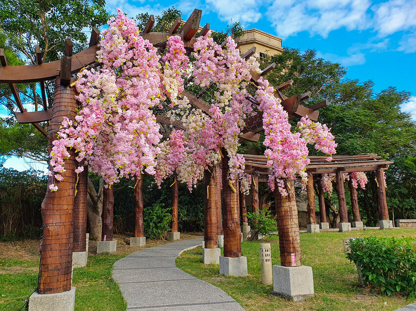 四重溪溫泉一日遊 漫步農場 手作愛玉｜DIY紅仁鴨蛋｜暖胃羊肉爐