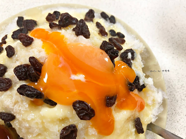 【彰化 市區】彰化木瓜牛乳大王創始店🍮🍨彰化孔廟前，八卦山大佛也在附近，除了木瓜牛奶外，月見冰好特別，古早味布丁也令人回味，價格也不貴，高人氣居高不下！！