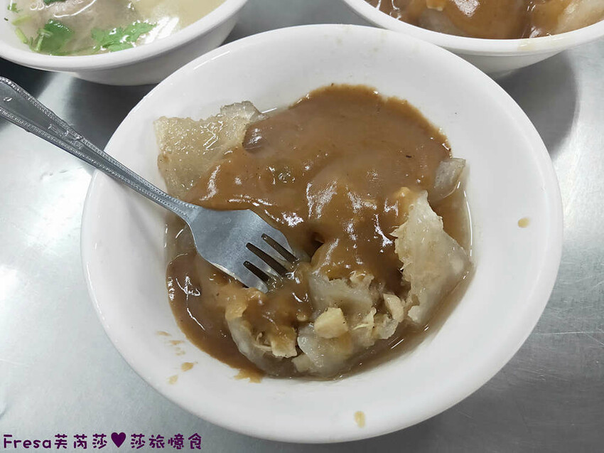 彰化小吃【北斗肉圓瑞】當地人推薦現炸香Ｑ肉圓＋米醬香超對味.還有必點滷肉飯│北斗奠安宮│北斗美食