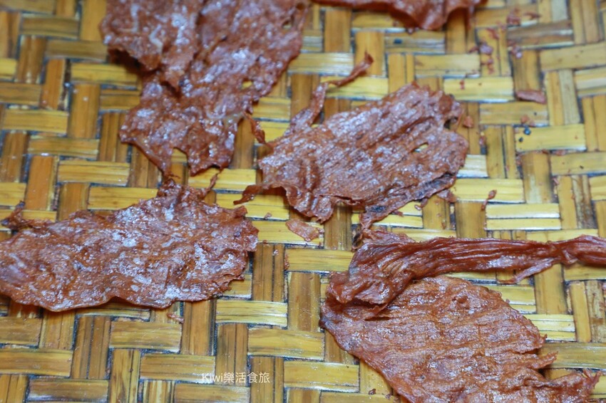 彰化北斗伴手禮！70年李老城肉脯店創始店薄透肉乾，北斗三大名產之一。