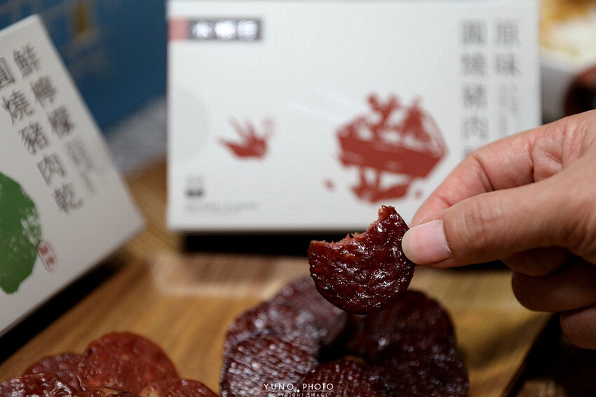 彰化縣彰化市在地深耕超過一甲子 傳承三代老字號！最純粹的滋味 2024肉乾伴手禮盒推薦 年節送禮不二首選