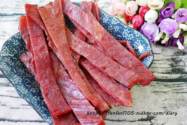 【彰化伴手禮】楊家香 肉乾 #肉乾推薦 #伴手禮推薦 #楊家香檸檬肉乾 #楊家香紹興豬肉條 (6).JPG