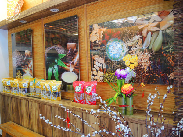 古鼎茗茶青草茶:呷飽祙【彰化員林・古鼎茗茶青草茶】天然耶尚好 古鼎茗茶青草茶:呷飽祙【彰化員林・古鼎茗茶青草茶】天然耶尚好