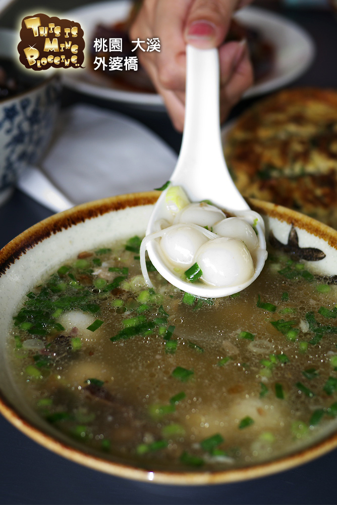 【桃園大溪│食記】風味依舊，景物已非，來這只剩下吃飯的樂趣了 -- 外婆橋