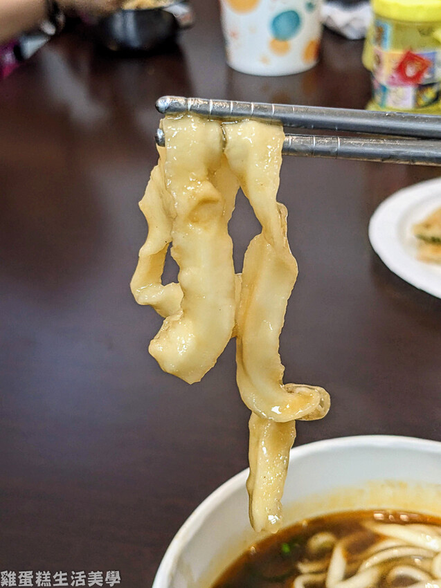 【桃園食記】二畝園麵館 - 大溪好停車的在地老店,必吃木須炒