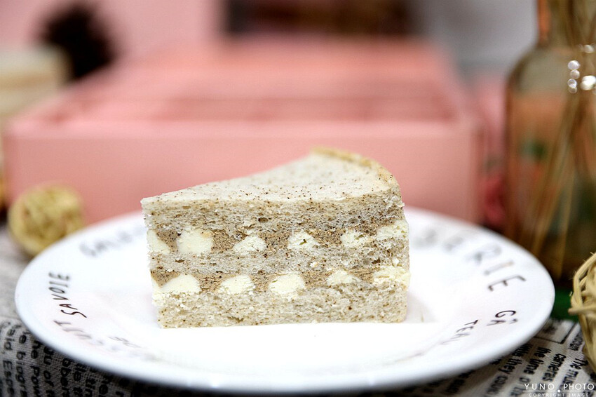 桃園市大溪區大溪老街伴手禮首選!愈吃愈涮嘴的超人氣乳酪球 承載著八十年的幸福記憶|杏芳食品