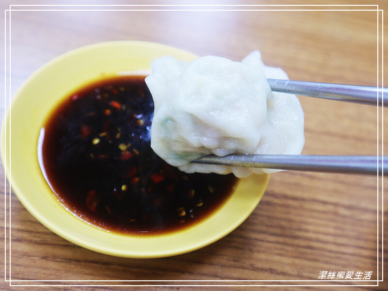 季節水餃-桃園龜山/手工現包大顆飽滿!湯美料多實在~在地人氣餐廳