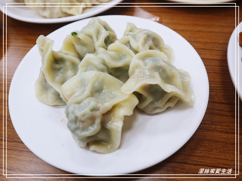 季節水餃-桃園龜山/手工現包大顆飽滿!湯美料多實在~在地人氣餐廳