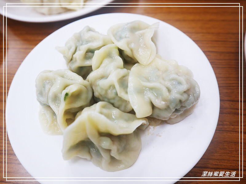 季節水餃-桃園龜山/手工現包大顆飽滿!湯美料多實在~在地人氣餐廳