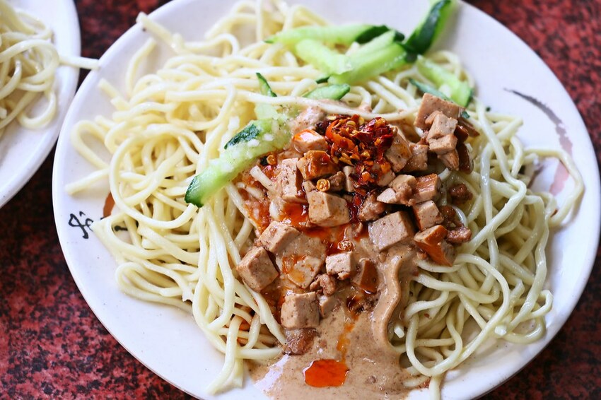 福德涼麵|24小時營業、夜貓族宵夜首選、興安街美食、菜單價位(捷運南京復興站)