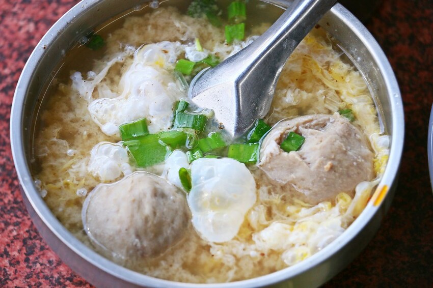 福德涼麵|24小時營業、夜貓族宵夜首選、興安街美食、菜單價位(捷運南京復興站)