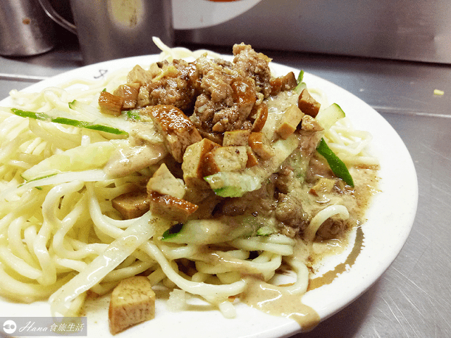 【台北中山】福德涼麵 | 24小時人氣宵夜排隊店 口味偏甜的涼麵&炸醬涼麵  大推三合一味噌湯