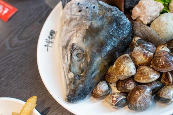 【林口美食】千葉火鍋林口尊爵館-超過百樣食材無限量吃到飽只要399元+10%起!絕無僅有的超實惠價格