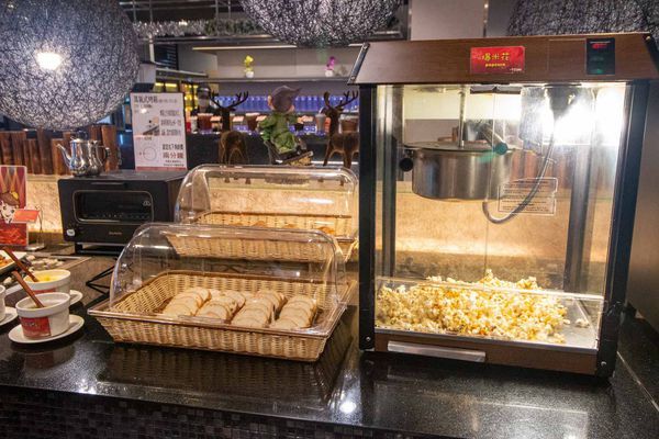 【林口美食】千葉火鍋林口尊爵館-超過百樣食材無限量吃到飽只要399元+10%起!絕無僅有的超實惠價格