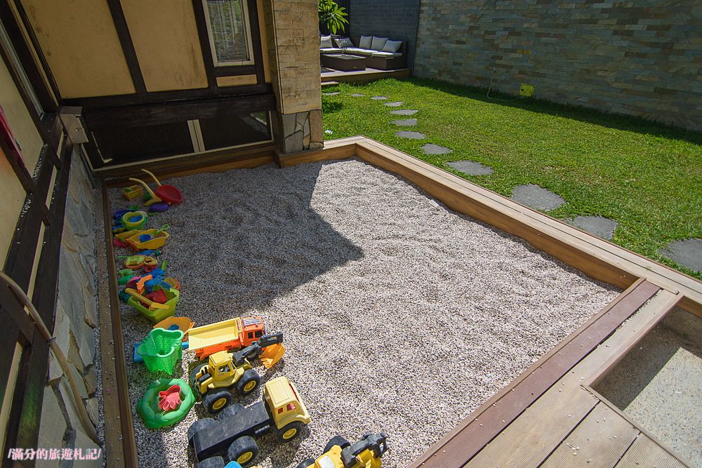 苗栗三義景點》青松自在景觀餐廳 苗栗下午茶 隱身在森林裡的玻璃屋 偶像劇拍攝場景 - 滿分的旅遊札記